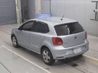 Volkswagen POLO лот № 38151 оценка 4  с аукциона в Японии 5
