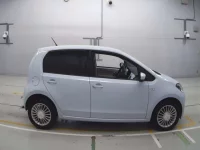 Volkswagen UP лот № 38152 оценка 4  с аукциона в Японии 2