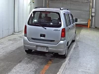 Suzuki WAGON R лот № 8105 оценка R  с аукциона в Японии 4