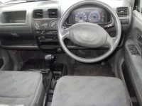 Suzuki WAGON R лот № 8105 оценка R  с аукциона в Японии 2