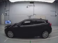 Volvo V40 лот № 38164 оценка 3.5  с аукциона в Японии 3