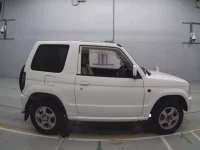 Mitsubishi PAJERO MINI лот № 9252 оценка 4  с аукциона в Японии 2