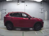 Mazda CX-5 лот № 33124 оценка 4  с аукциона в Японии 2