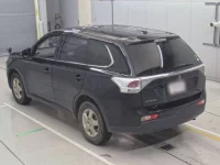 Mitsubishi OUTLANDER лот № 10181 оценка R  с аукциона в Японии 5