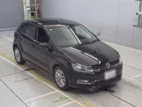 Volkswagen POLO лот № 38169 оценка 5  с аукциона в Японии 4