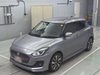 Suzuki SWIFT  с аукциона в Японии