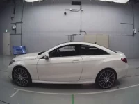 Mercedes-Benz E CLASS лот № 38171 оценка R  с аукциона в Японии 3
