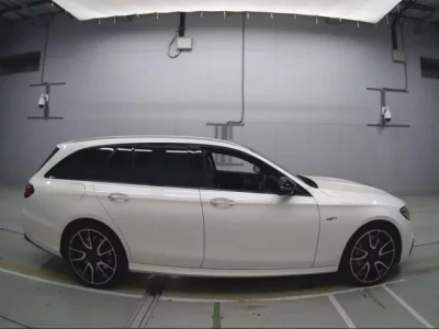 Mercedes-Benz AMG  с аукциона в Японии