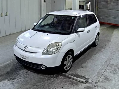 Mazda VERISA  с аукциона в Японии