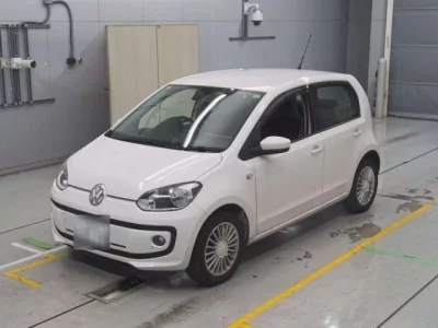 Volkswagen UP  с аукциона в Японии