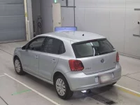 Volkswagen POLO лот № 38174 оценка 4  с аукциона в Японии 5