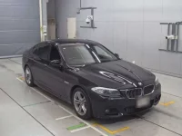 BMW 5-Series лот № 38175 оценка 4  с аукциона в Японии 4
