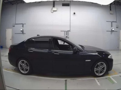 BMW 5-Series  с аукциона в Японии