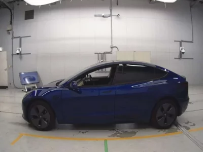 Tesla MODEL3