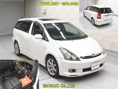 Toyota WISH  с аукциона в Японии