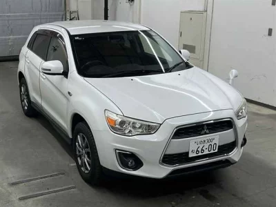 Mitsubishi RVR