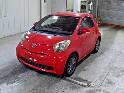 Toyota IQ