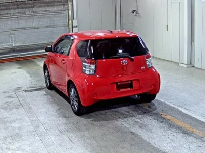 Toyota IQ