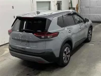 Nissan X-TRAIL лот № 30107 оценка 4.5  с аукциона в Японии 4