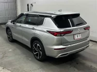 Mitsubishi OUTLANDER PHEV лот № 15050 оценка 4.5  с аукциона в Японии 1