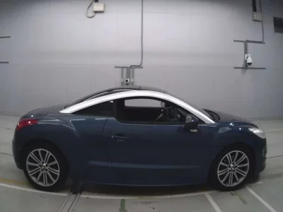 Peugeot RCZ