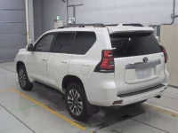 Toyota LAND CRUISER PRADO лот № 30006 оценка 4.5  с аукциона в Японии 5