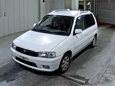 Mazda DEMIO  с аукциона в Японии