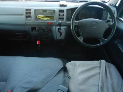 Toyota HIACE VAN  с аукциона в Японии