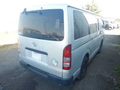 Toyota HIACE VAN  с аукциона в Японии