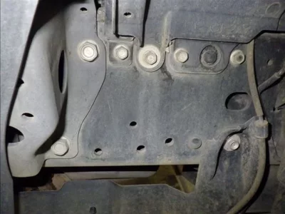 Isuzu ELF  с аукциона в Японии