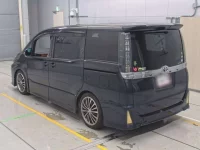 Toyota VOXY лот № 90027 оценка R  с аукциона в Японии 5