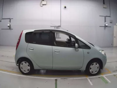 Mitsubishi COLT  с аукциона в Японии