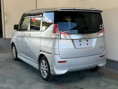 Suzuki SOLIO  с аукциона в Японии