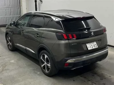 Peugeot 3008  с аукциона в Японии