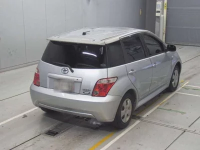 Toyota IST