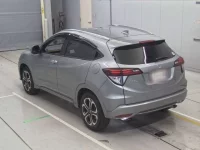 Honda VEZEL лот № 30014 оценка 4  с аукциона в Японии 5