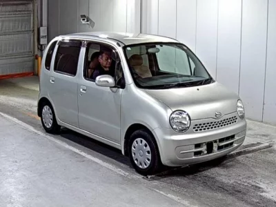 Daihatsu MOVE LATTE  с аукциона в Японии
