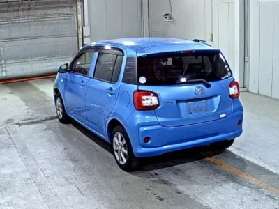 Toyota PASSO  с аукциона в Японии