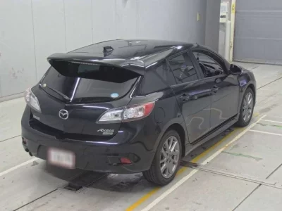Mazda AXELA  с аукциона в Японии