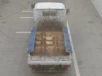 Hino DUTRO лот № 14 оценка 3.5  с аукциона в Японии 2