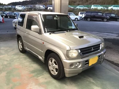 Mitsubishi PAJERO MINI