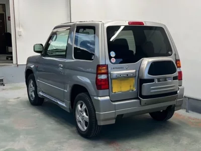Mitsubishi PAJERO MINI