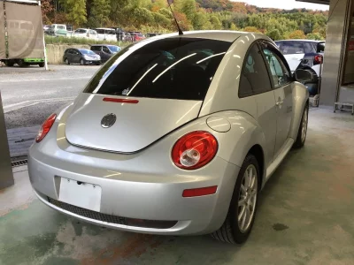 Volkswagen NEW BEETLE