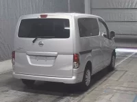 Nissan NV200 лот № 526 оценка RA  с аукциона в Японии 1