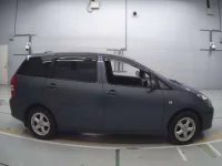 Toyota WISH лот № 10239 оценка 3.5  с аукциона в Японии 2