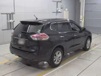 Nissan X-TRAIL лот № 30031 оценка 3.5  с аукциона в Японии 1