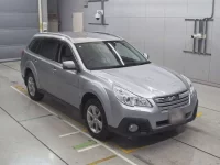 Subaru LEGACY OUTBACK лот № 30032 оценка 3.5  с аукциона в Японии 4