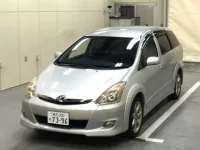 Toyota WISH лот № 1834 оценка 4  с аукциона в Японии 2