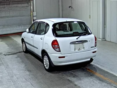 Daihatsu STORIA