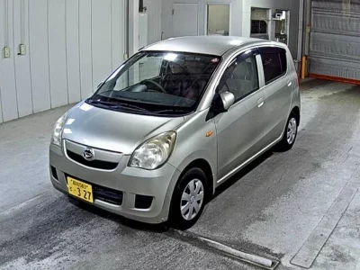 Daihatsu MIRA  с аукциона в Японии